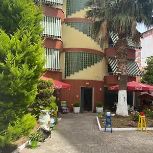 53 Bed & Breakfast